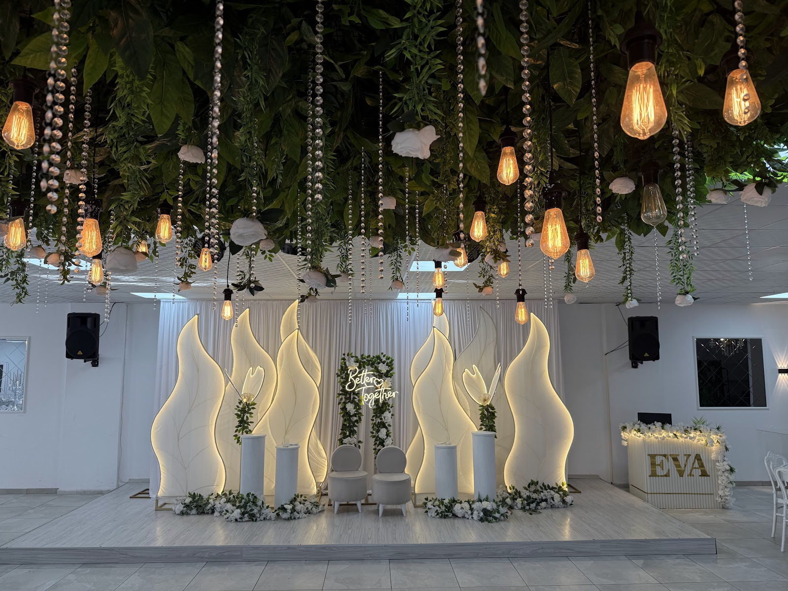 Eva Kına Ve Nişan Salonu - Elazığ Kına Evi - Elazığ Nişan Evi kır düğünü mekanı — Merkez