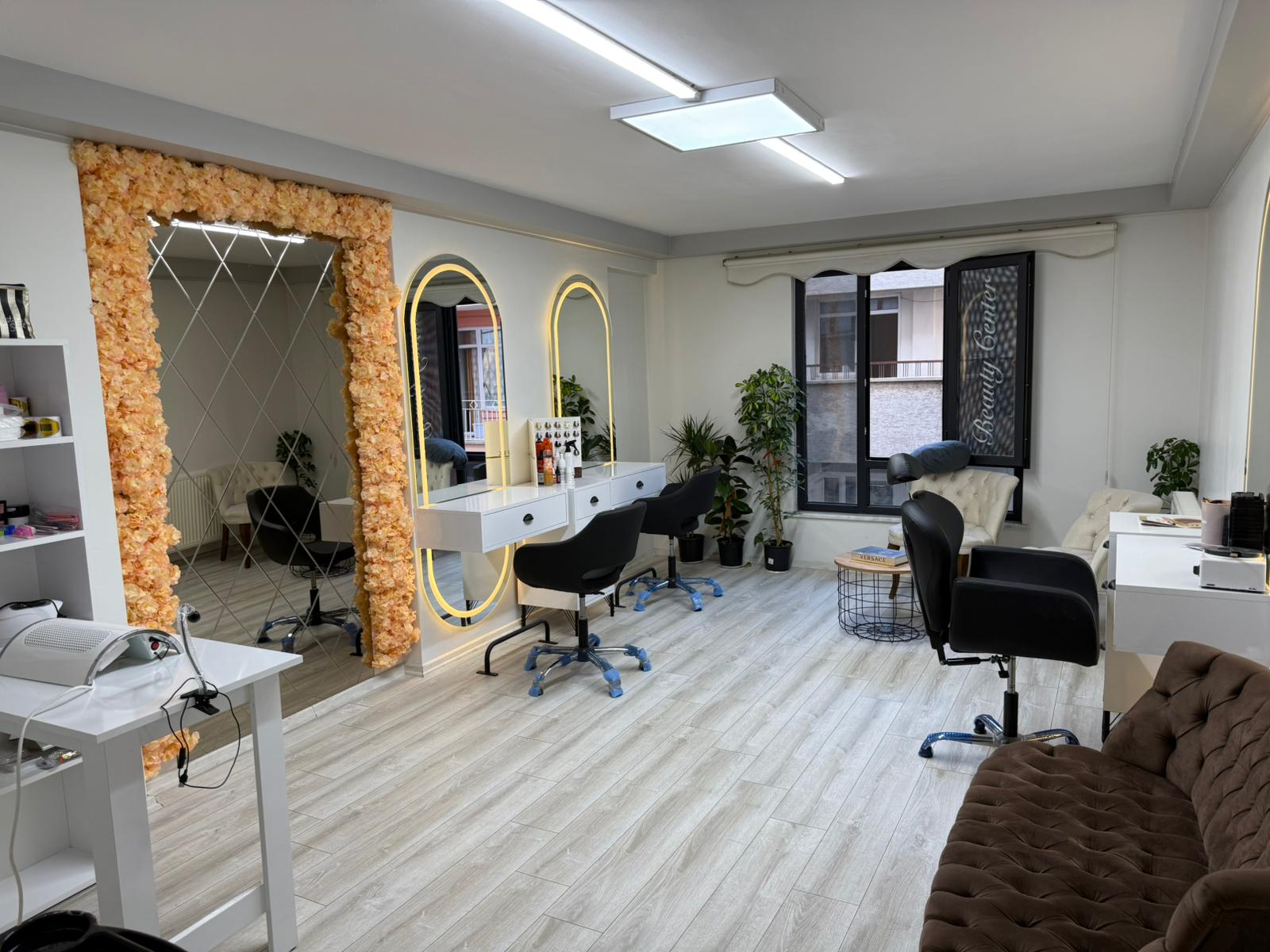 Kuaför Nuran Karabulut Beauty Center kır düğünü mekanı — Merkez