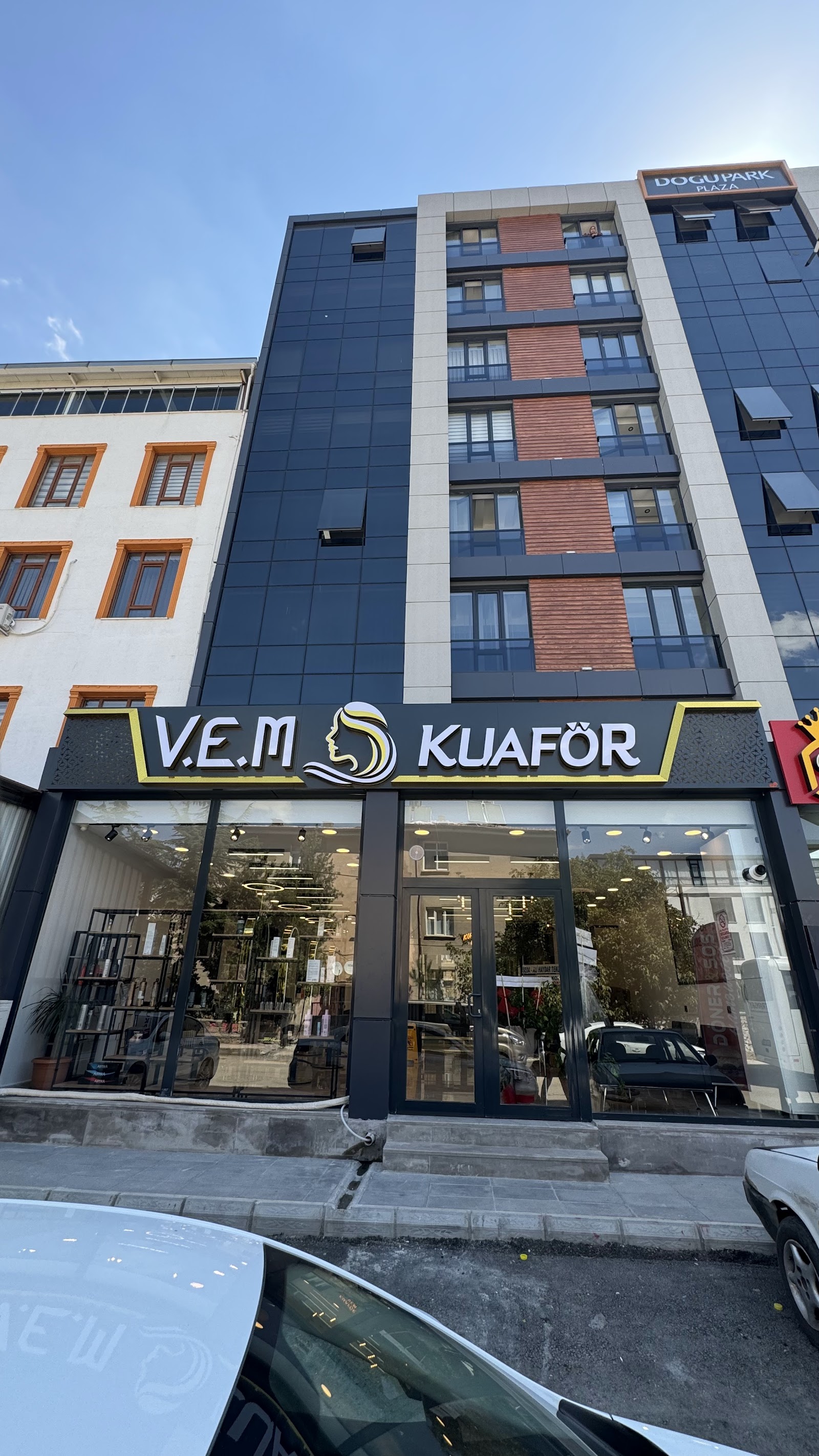 V. E. Barber kır düğünü mekanı — Merkez